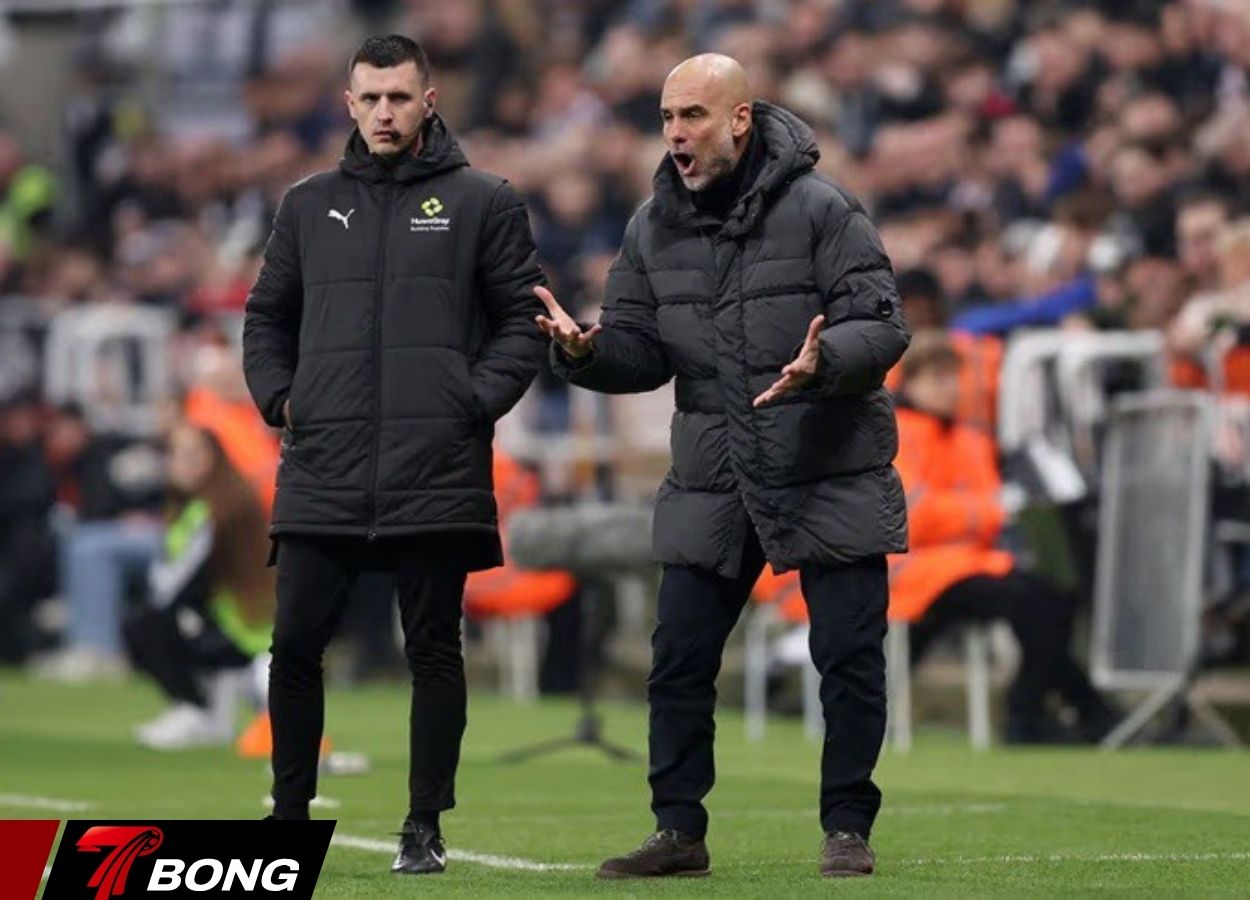 Pep Guardiola bị cấm chỉ đạo 2 trận tại Premier League 